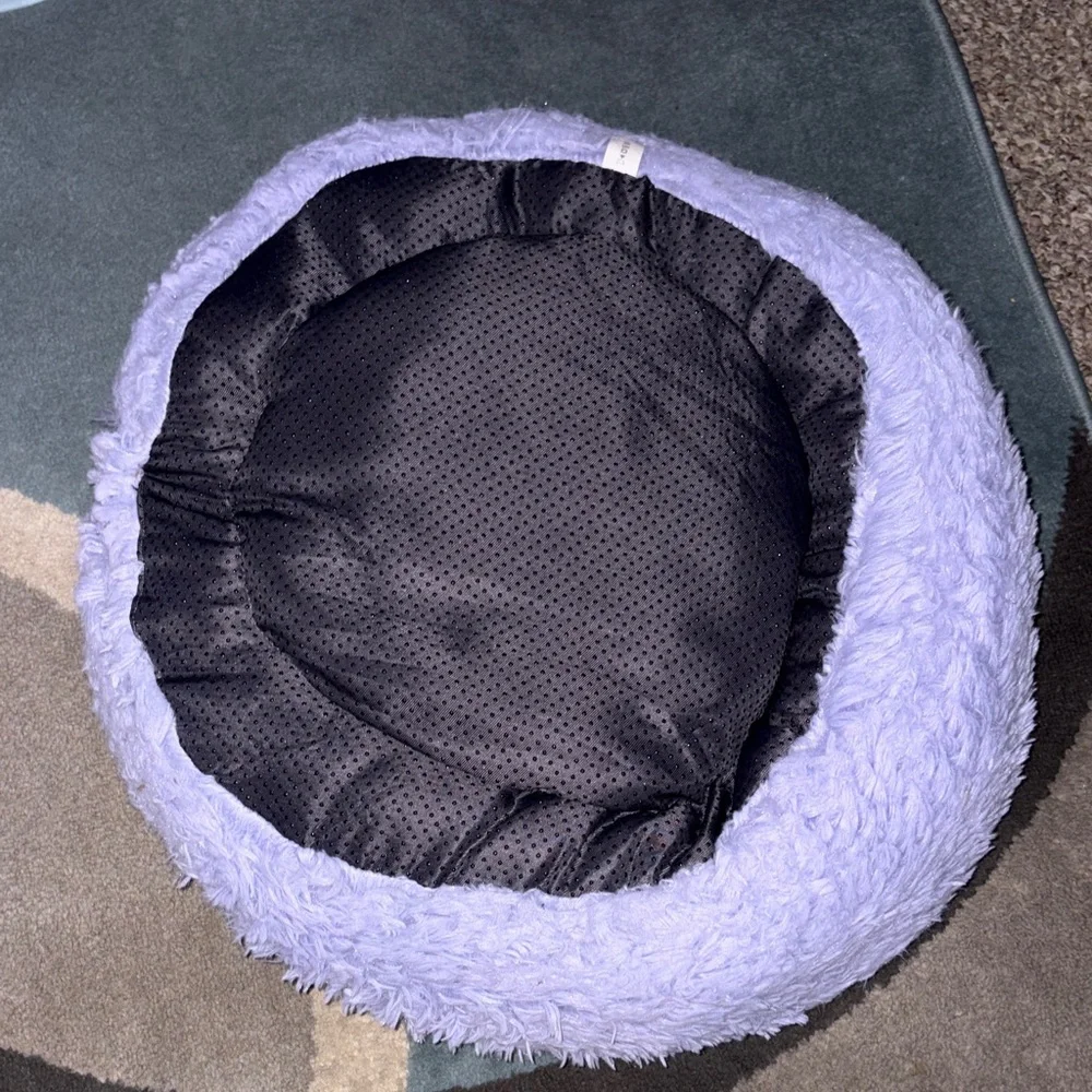 Fluffy Purple Pet Bed